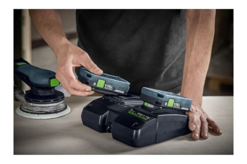 Ładowanie akumulatorów w zestawie energii FESTOOL 578823